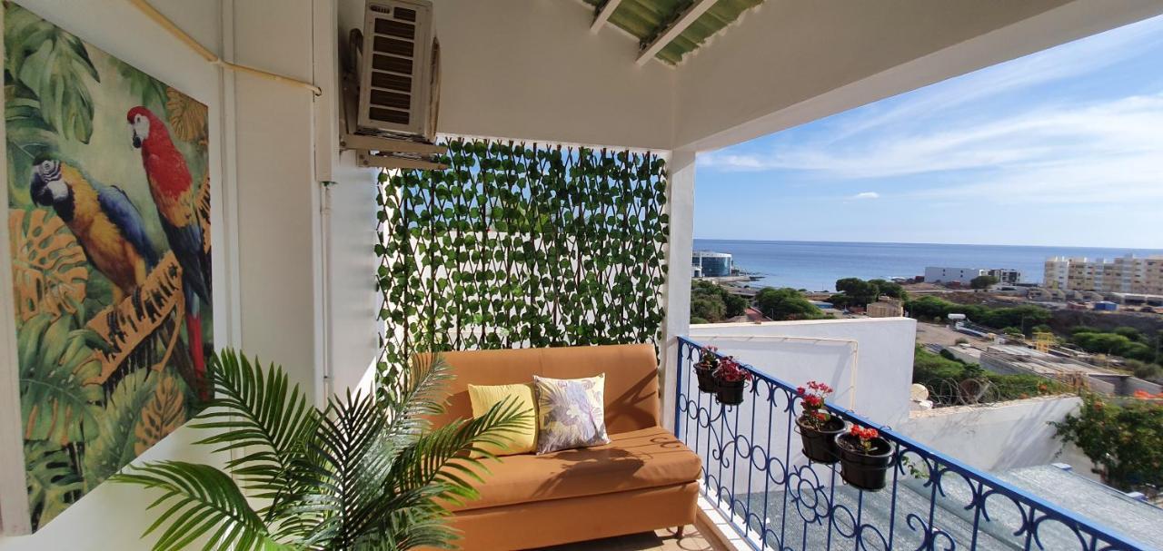 Kelly Guest House Praia Buitenkant foto
