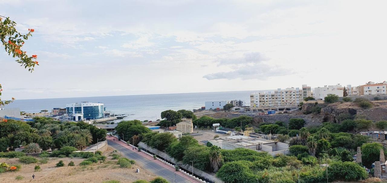 Kelly Guest House Praia Buitenkant foto